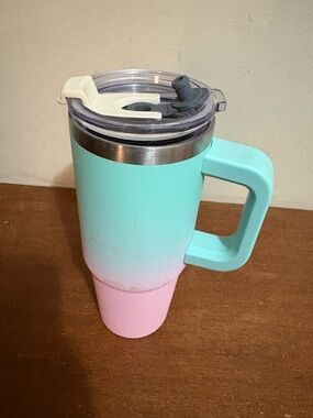Mint-to-Pink Ombre Travel Mug with Handle and Clear Lid